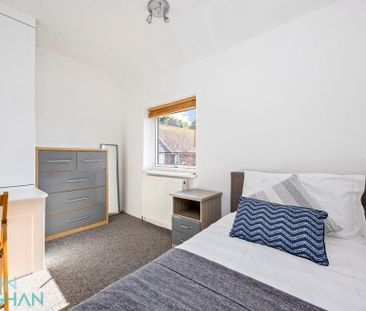 5 bedroom semi-detached house to rent - Photo 2