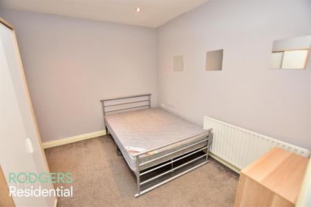 Apt 5, 300 Albertbridge Road, Belfast, BT5 4GX - Photo 2