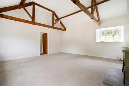 Warwick Road, Banbury - Photo 2