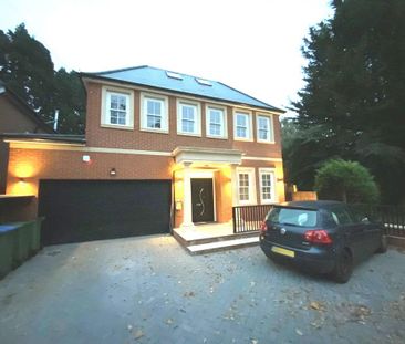 1 bedroom in a house share to rent - Photo 2