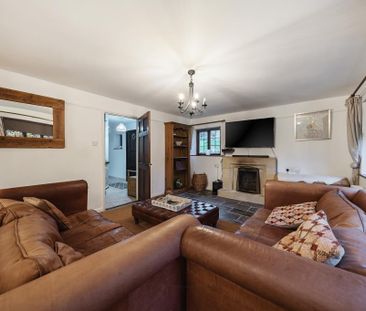 3 bedroom cottage to rent - Photo 2