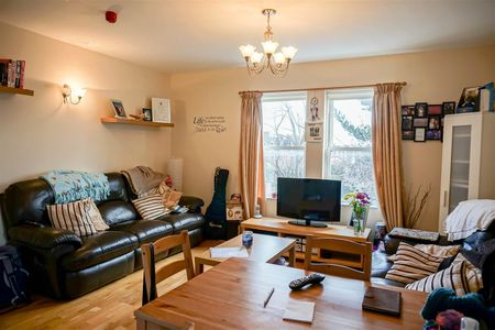 Flat 21, 10 Broomfield Cres, Headingley, Leeds, LS6 3DD - Photo 3