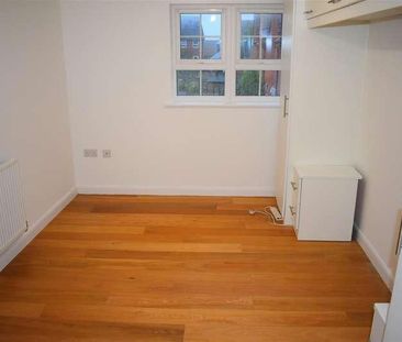 Meadowcroft Close, Clanfield, PO8 - Photo 5