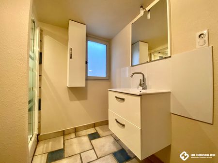 Location Appartement 3 pièces 64m² CHAUFFAILLES 71170 - Photo 2