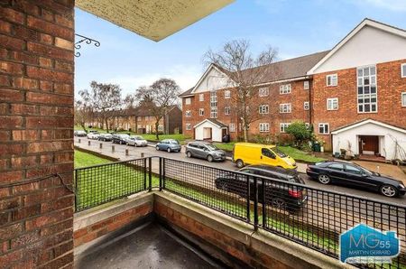 Elmshurst Crescent, East Finchley, London, N2 - Photo 5