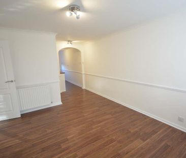 Delaporte Close, Epsom, Surrey, KT17 4AU - Photo 6