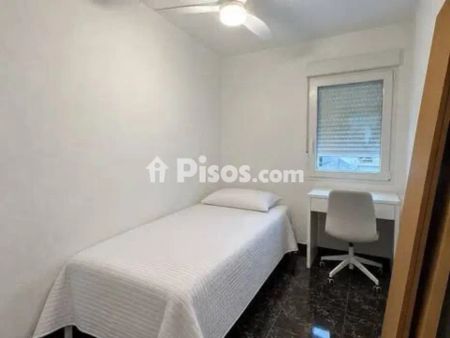 Piso en alquiler en Calle de Acisclo Díaz - Foto 4
