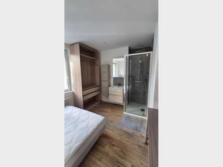 Appartement à Louer à LILLE 1710 € - Photo 4