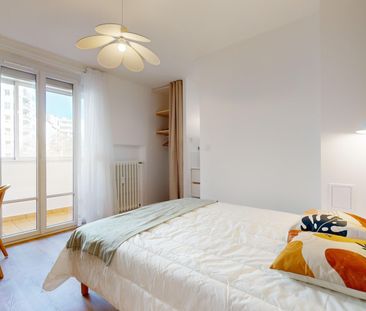 CHALLEMEL LACOUR Colocation 5 chambres à Lyon 7e - Photo 3