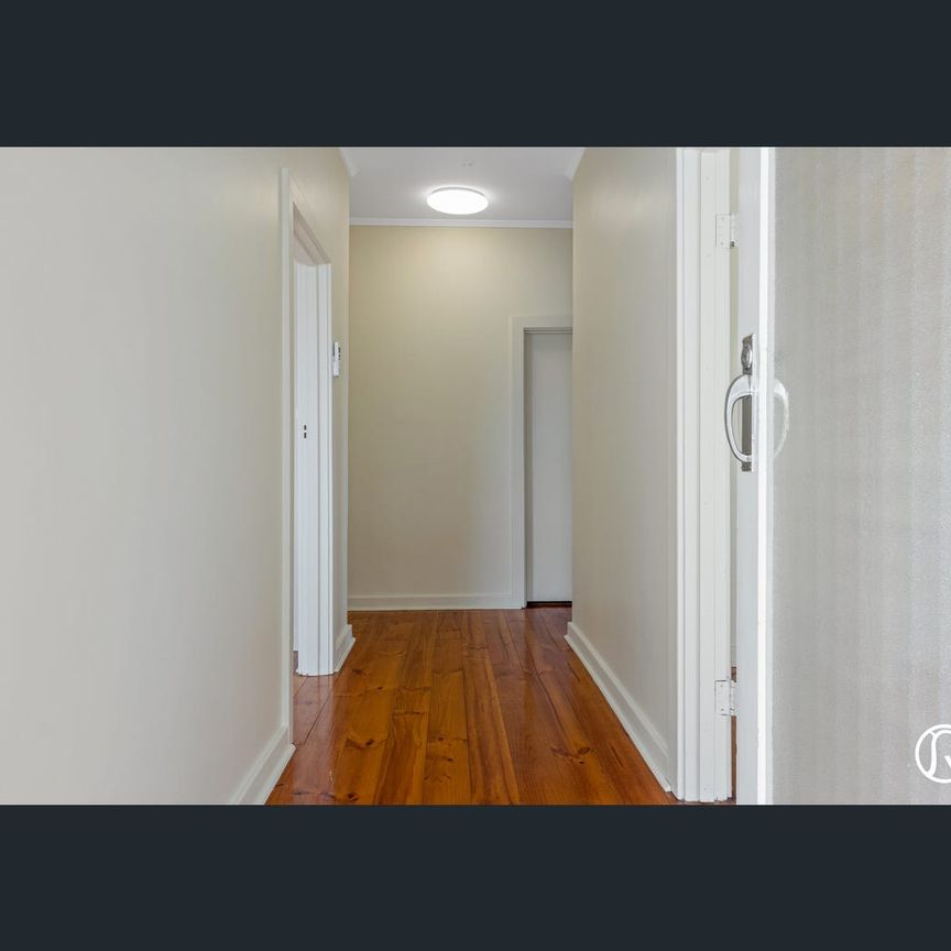 17 Barnett Terrace, Seacliff Park, SA 5049 - Photo 1