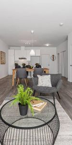 Spacieux 3 ½ style Condo avec Piscine & Gym – Châteauguay – Libre Maintenant - Photo 3