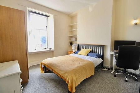 Dunbar Street, First Floor Flat, AB24 - Photo 4