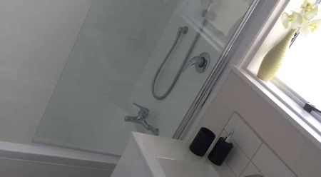 Charming 3BR Family Home in Manurewa - Photo 4