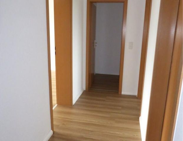 Geräumige, sonnige 2-Raum-Wohnung in Chemnitz - Foto 1