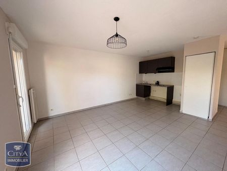 Location Appartement 1 pièce 34m² ARLES 13200 - Photo 3