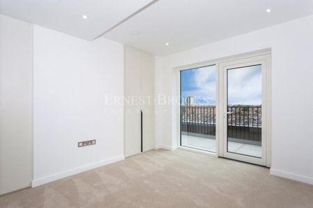 3 bedroom apartment to rent - Photo 3