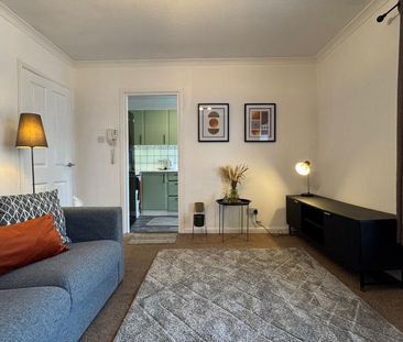 1 bedroom flat to rent - Photo 6