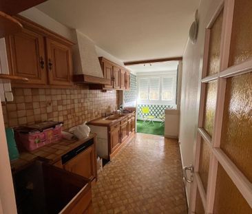 Location Appartement 4 pièces 85m² LA ROCHELLE 17000 - Photo 4