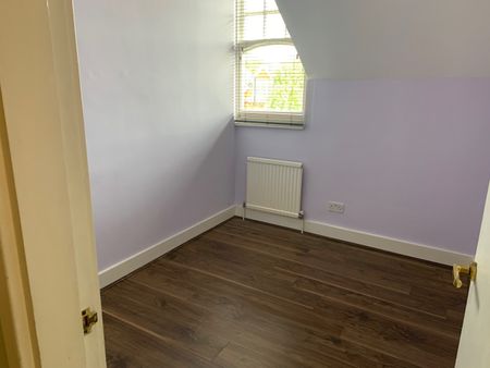 2 Bed Flat, Queens Avenue, N10 - Photo 2