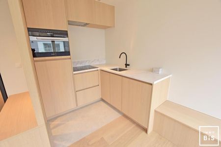 Prachtig gerenoveerd éénslaapkamerappartement in hartje Zoute op enkele passen van het Albertplein! - Foto 2