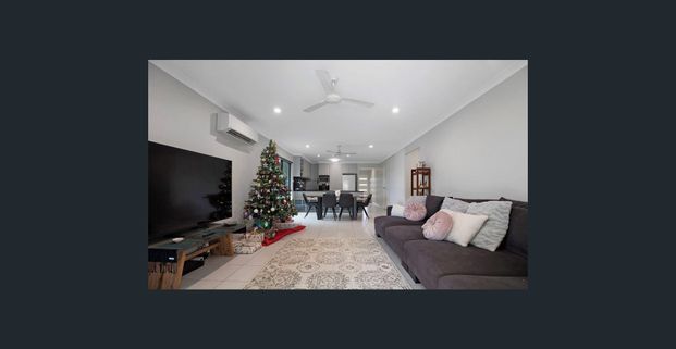 FULLY AIR-CONDITIONED PROPERTY IN FAMILY FRIENDLY LOCATION! - Photo 1