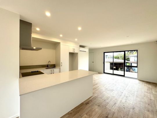 22C Royton Avenue, Mangere East, Auckland - Photo 1