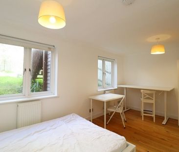 Room in a Shared House, Jamestown Way, E14 - Photo 4