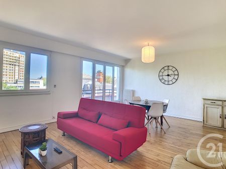 Location Appartement 3 pièces 78m² TROYES 10000 - Photo 3