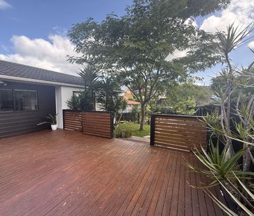 WhatÃ¢€™s Not to Love! Private, Beautiful Gardens & Room for the Wh... - Photo 2