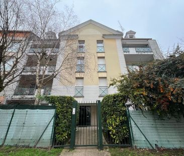 Location Appartement 1 pièce 27m² L HAY LES ROSES 94240 - Photo 2