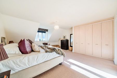 4 bedroom terraced house to rent - Photo 4