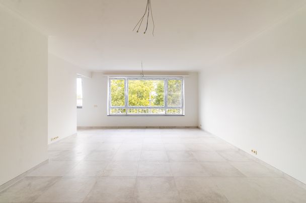 Recent gerenoveerd appartement met 2 slaapkamers in Wilrijk! - Photo 1