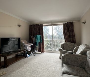 3 bed Appartment TO LET In Bromley - Photo 2