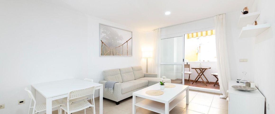 Apartment - Málaga (Mármoles) - Photo 1