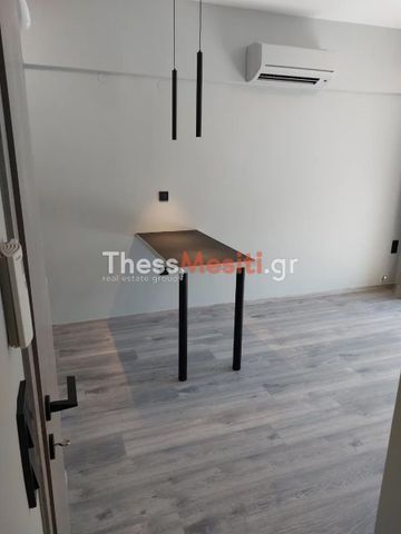 Διαμέρισμα για ενοικίαση Χαριλάου - Φωτογραφία 2