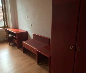 Chambre indépendante à louer à Moutier. - Photo 4