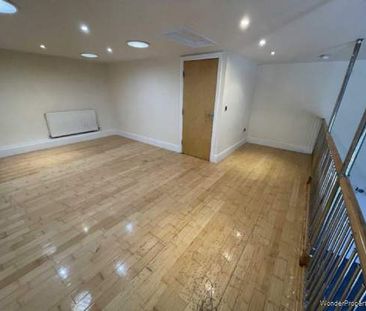 3 bedroom property to rent in Oldham - Photo 4