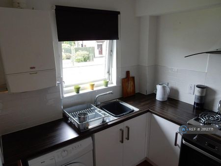 2 bedroom maisonette to rent - Photo 3