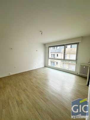 Location Appartement 4 pièces 112m² - Photo 1