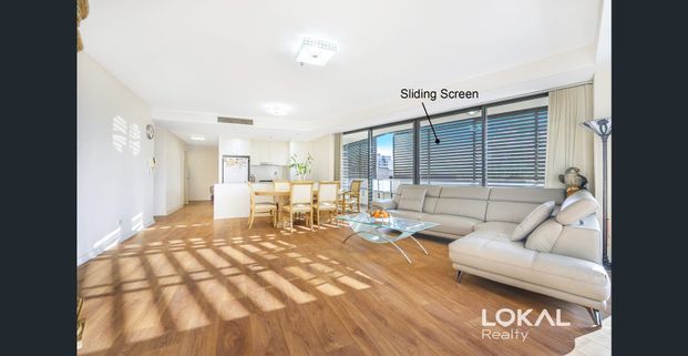 Massive North Facing 3 Bedroom Apartment for Lease - Photo 1