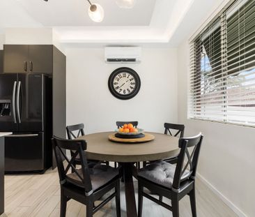 Modern Two Bedroom Villa! - Photo 3