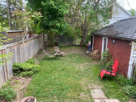 For Lease - 71 Lesmount Avenue, Toronto, Ontario - Photo 2