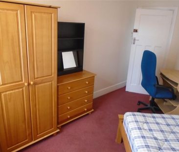 5 bedroom semi-detached house to rent - Photo 1