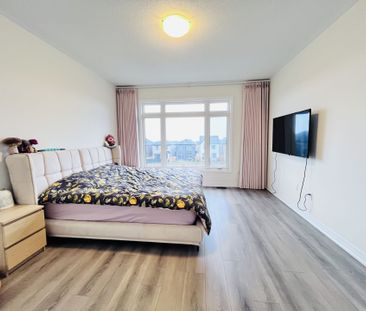 For Lease - 1057 Cameo Street, Pickering, Ontario - Photo 2