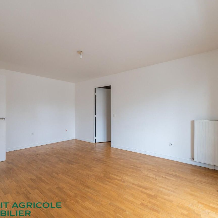 location Appartement T3 DE 61.4m² À CACHAN - Photo 1