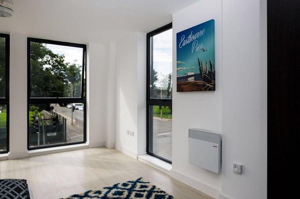 Studio to rent - Photo 1