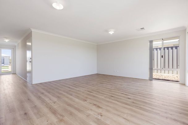 Stylish Comfort Near the Coast - Photo 1