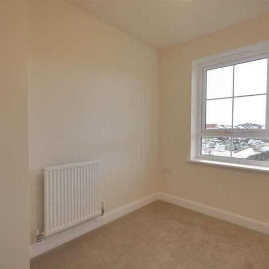 Hazelnut Drive, Beverley - Photo 1