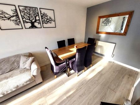 3 bedroom townhouse to rent - Photo 4