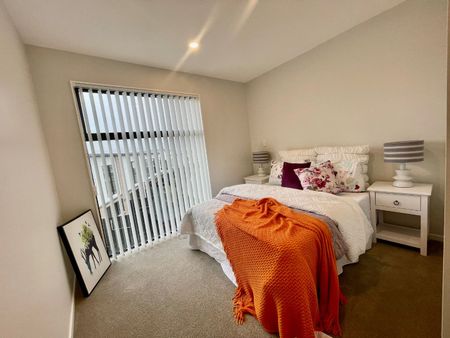 MANGERE BRIDGE, 3 BEDROOMS - Photo 5